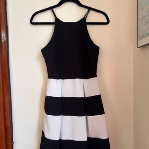 Soprano Black and White Dress with Textured Knit